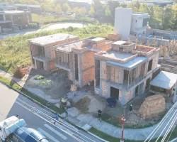 Casa de Esquina com 3 Dormitórios, Suíte e Área Gourmet | Alameda Cézanne